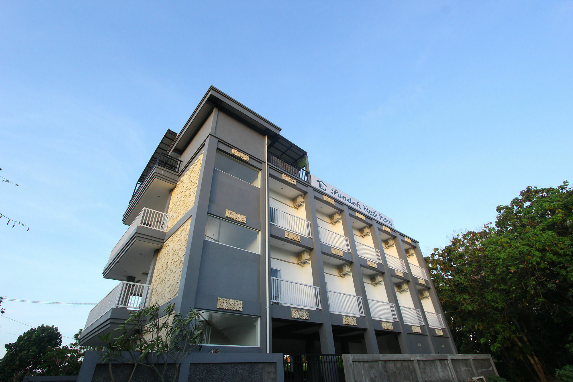 Pondok Nadi Putra Ungasan  Exterior photo