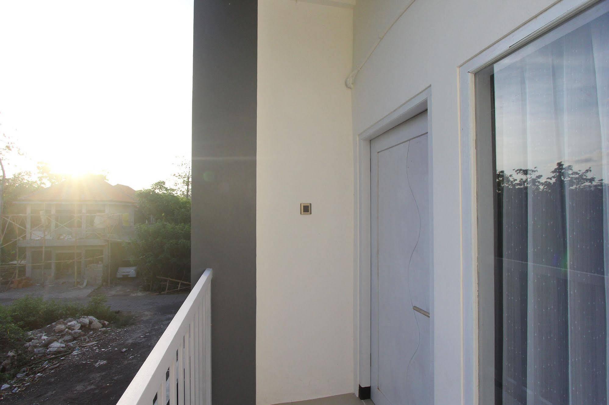 Pondok Nadi Putra Ungasan  Exterior photo